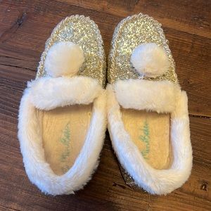 Mini Boden sparkle slippers with Pom Pom on top
